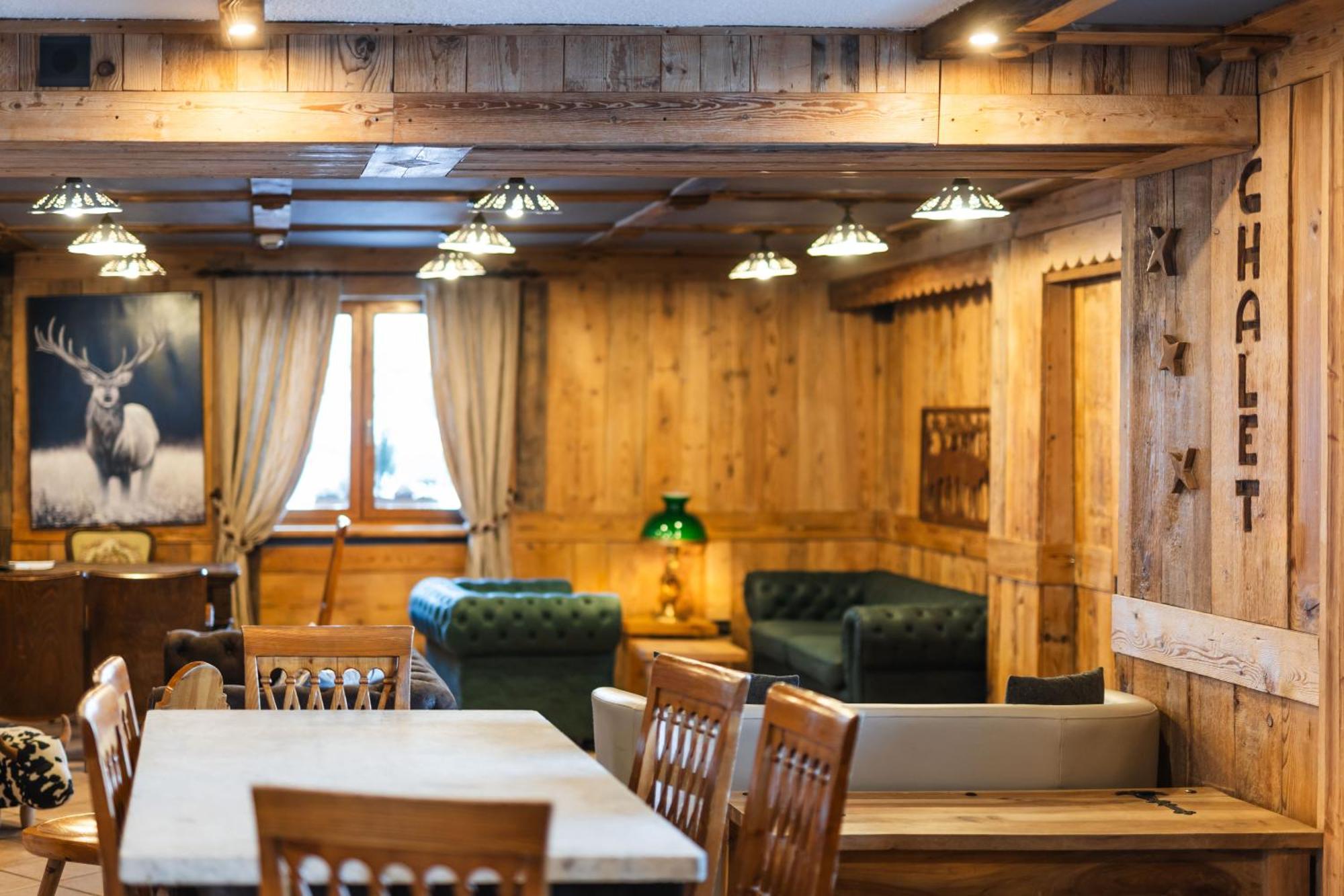 Chalet Des Alpes Gressan Buitenkant foto