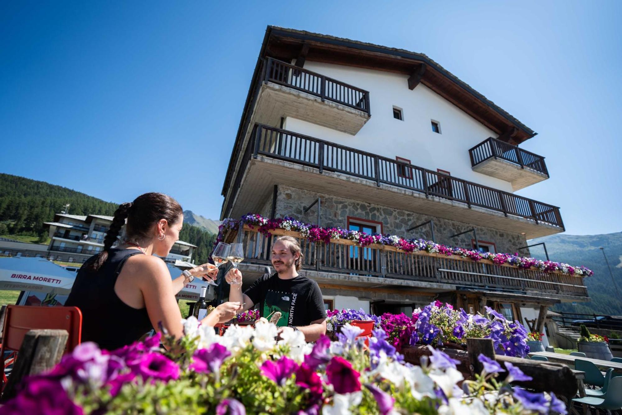 Chalet Des Alpes Gressan Buitenkant foto