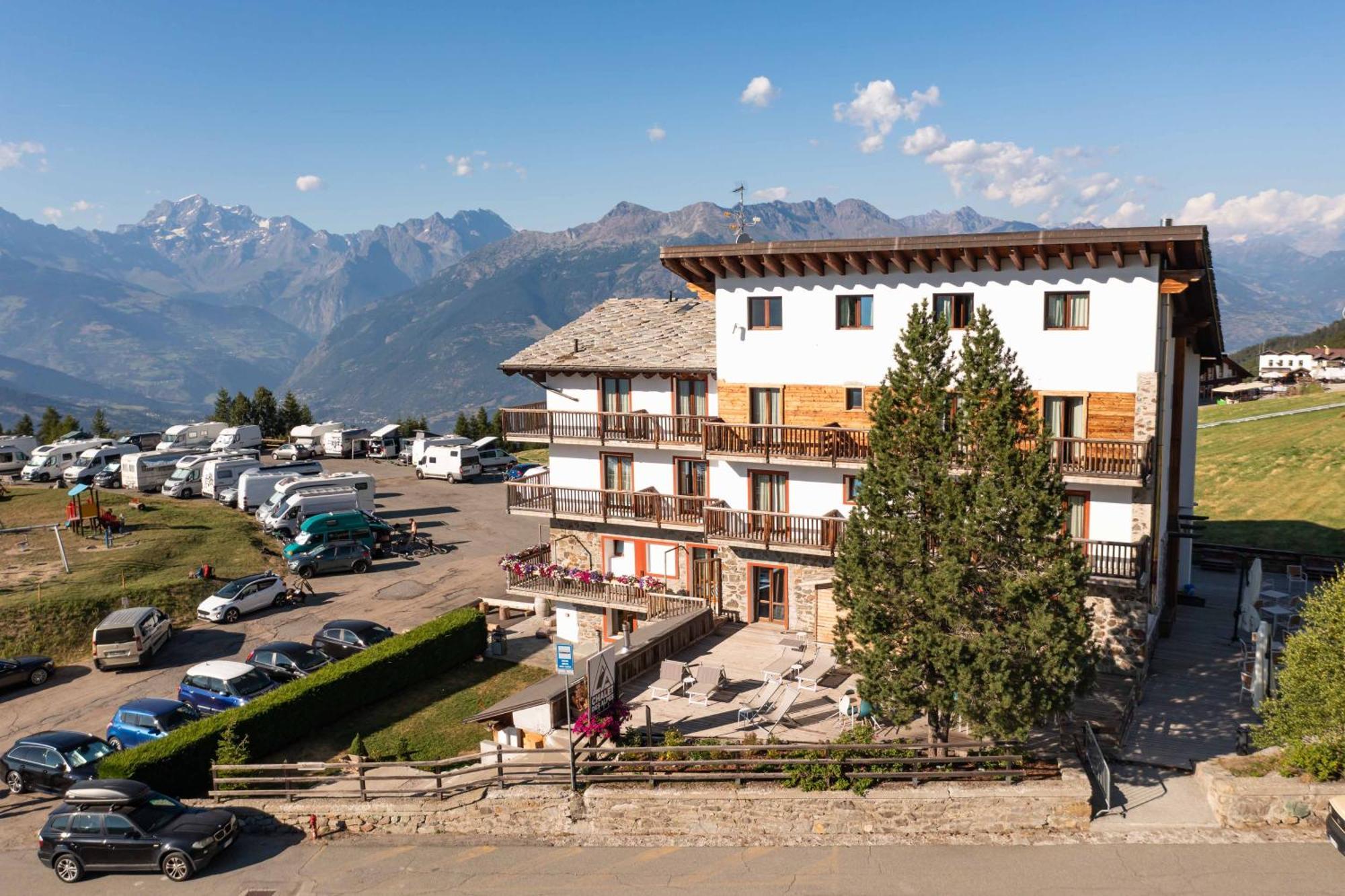 Chalet Des Alpes Gressan Buitenkant foto