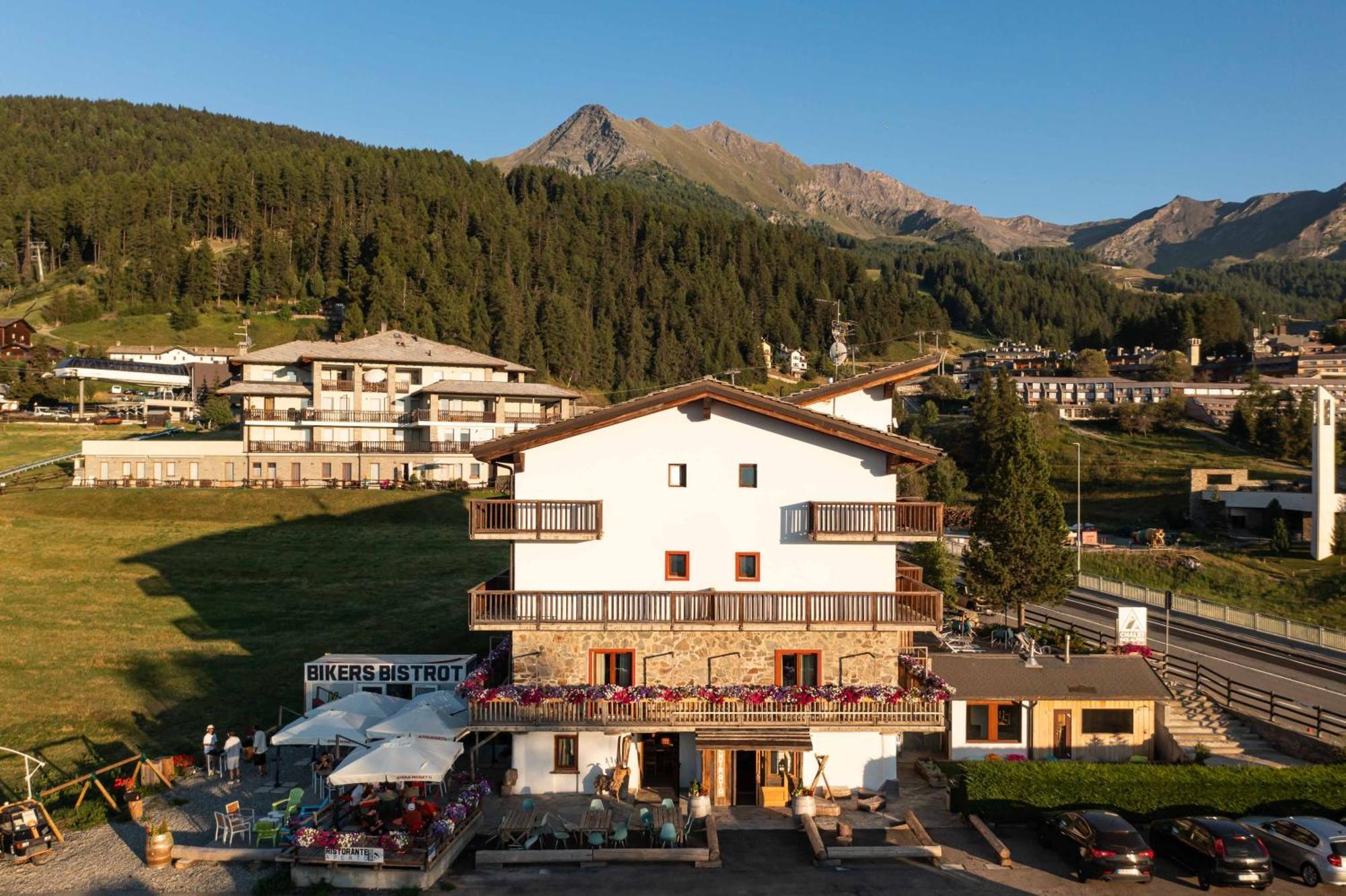 Chalet Des Alpes Gressan Buitenkant foto